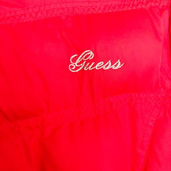 GUESS RED BUBBLE JACKET SIZE LARGE FITS LIKE A SMALL - Picture 4 of 4